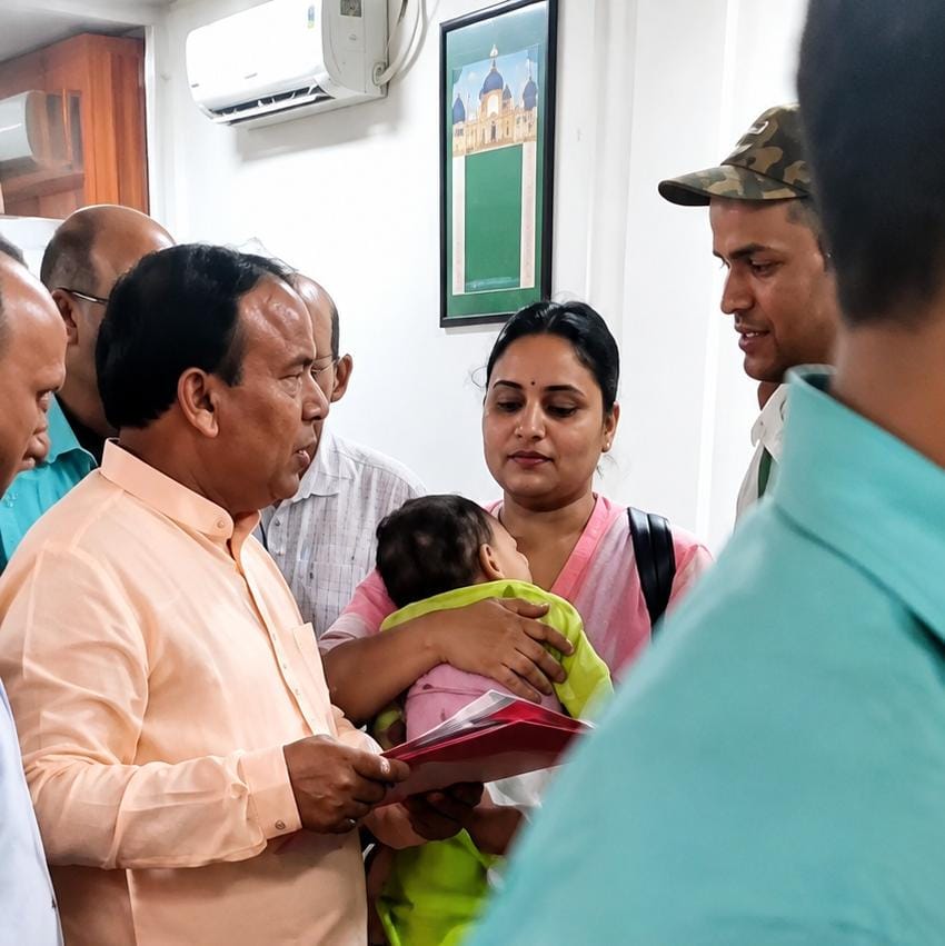 समायोजन, सम्मानजनक वेतन और सेवा सुरक्षा की मांग; उच्च शिक्षा मंत्री से नहीं मिला संतोषजनक जवाब, मुख्यमंत्री से मांगा मिलने का समय